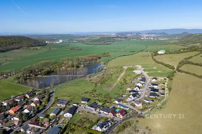 Prodej pozemku pro bydlení, Lužice, 1215 m2