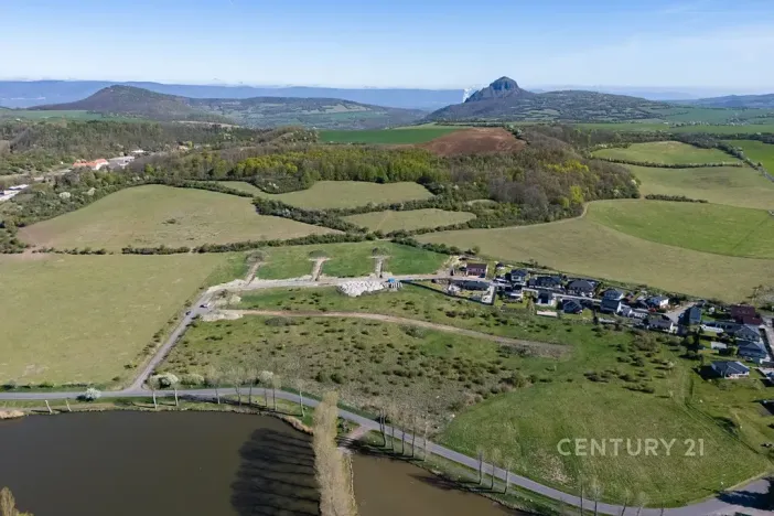 Prodej pozemku pro bydlení, Lužice, 1002 m2