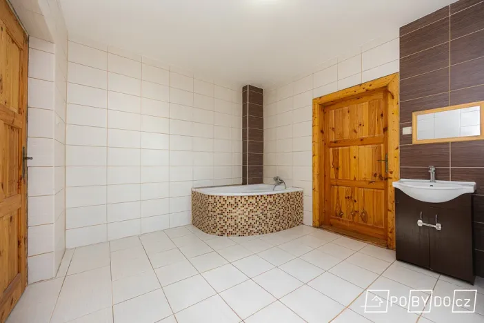 Prodej rodinného domu, Zbůch, Revoluční, 184 m2