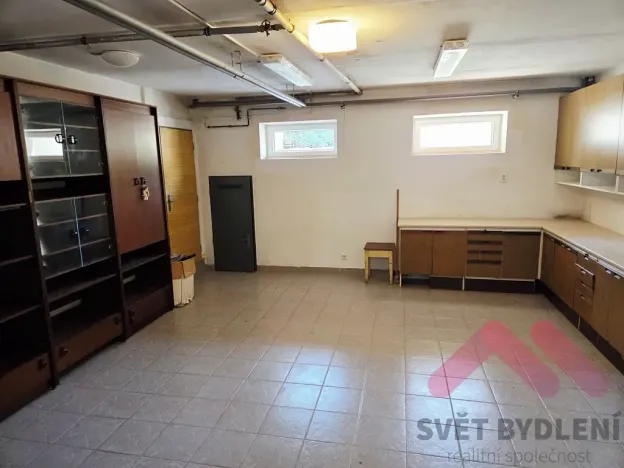 Pronájem rodinného domu, Řevnice, Třebáňská, 360 m2