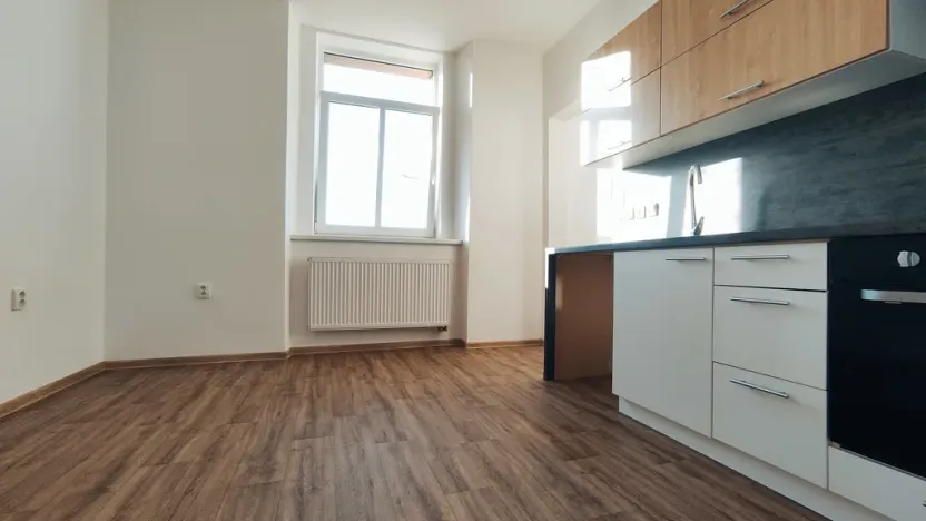 Pronájem bytu 1+1, Šumperk, Žerotínova, 45 m2
