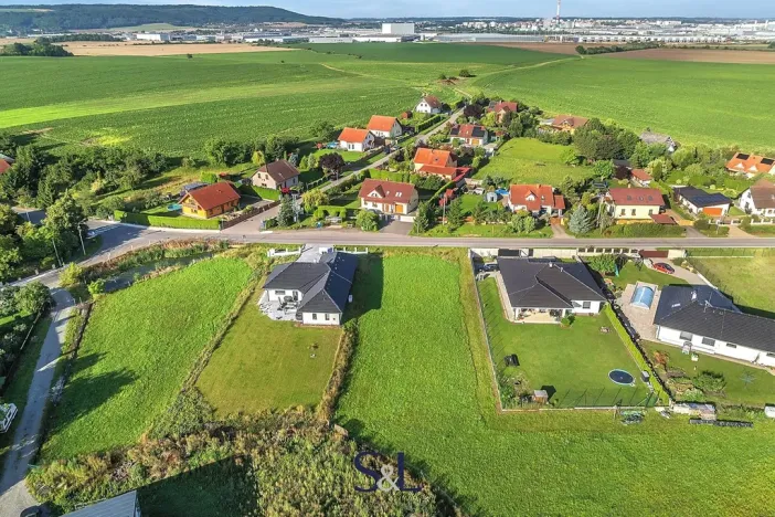 Prodej pozemku pro bydlení, Plazy, 1355 m2
