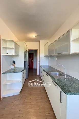 Pronájem bytu 2+1, Zlín, Družstevní, 59 m2