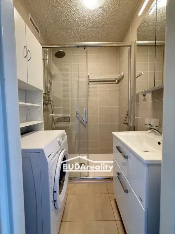 Pronájem bytu 2+1, Zlín, Družstevní, 59 m2