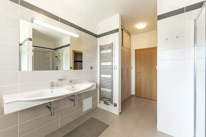 Pronájem rodinného domu, Praha - Nebušice, Požárnická, 350 m2