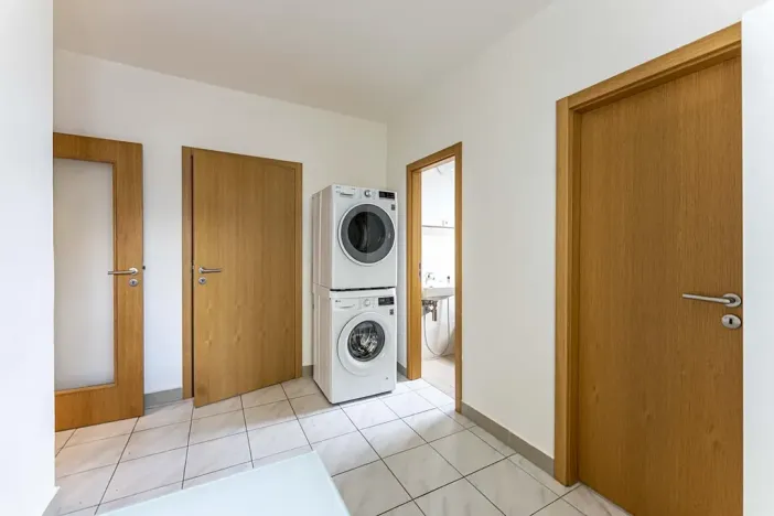 Pronájem rodinného domu, Praha - Nebušice, Požárnická, 350 m2