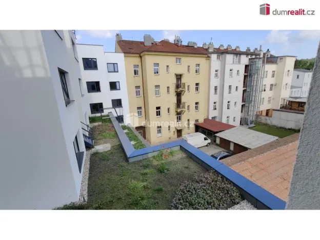 Pronájem bytu 1+kk, Praha - Libeň, Nad Kolčavkou, 30 m2