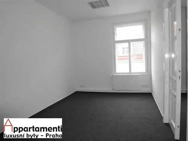 Pronájem kanceláře, Praha - Josefov, Kaprova, 11 m2