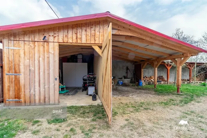 Prodej rodinného domu, Volduchy, okres rokycany, 160 m2