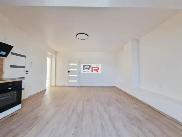 Pronájem bytu 3+kk, Šternberk, Uničovská, 65 m2