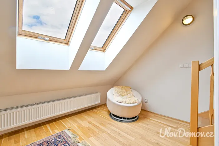 Prodej bytu 3+kk, Praha - Nusle, Táborská, 93 m2