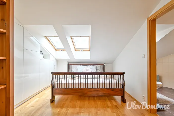 Prodej bytu 3+kk, Praha - Nusle, Táborská, 93 m2