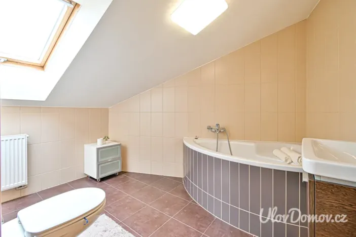 Prodej bytu 3+kk, Praha - Nusle, Táborská, 93 m2
