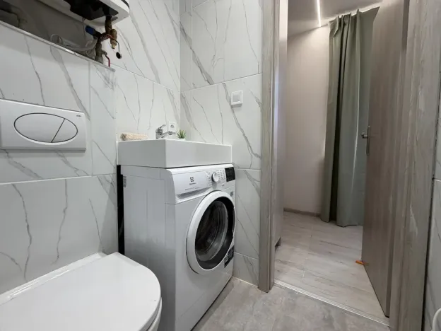Pronájem bytu 2+kk, Praha - Žižkov, Na Jarově, 35 m2