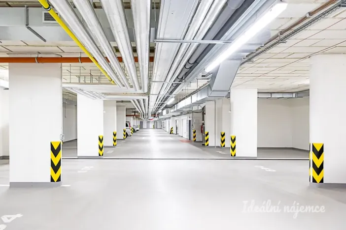 Pronájem bytu 1+kk, Praha, Poděbradská, 35 m2
