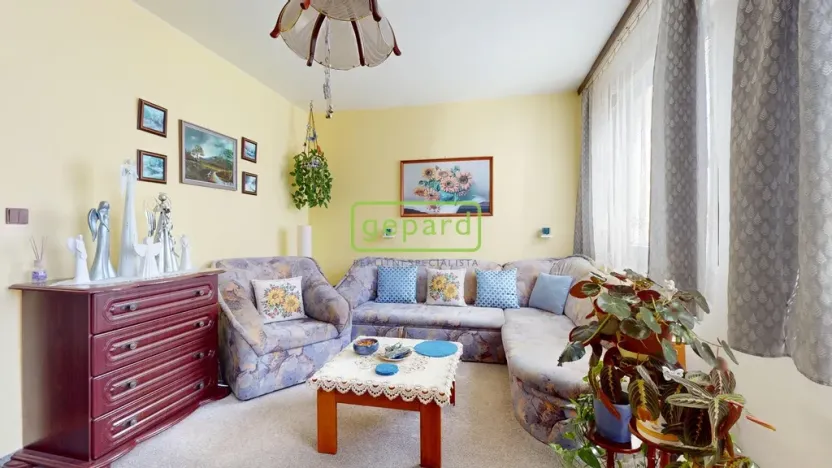 Prodej bytu 2+1, Děčín, U Tvrze, 50 m2