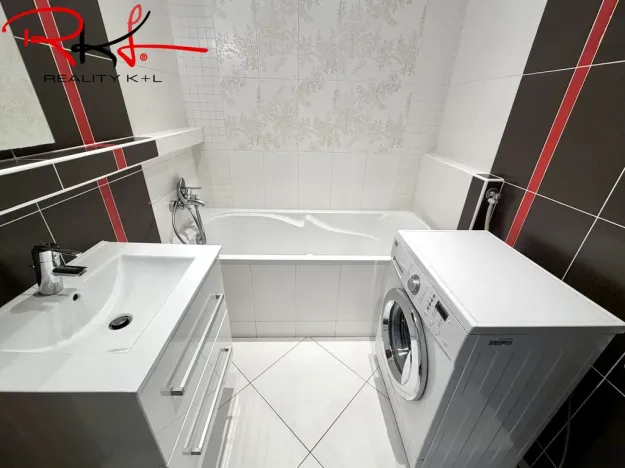 Prodej bytu 3+kk, Praha, U jezera, 83 m2
