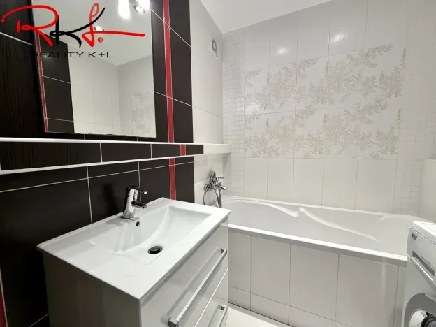 Prodej bytu 3+kk, Praha, U jezera, 83 m2