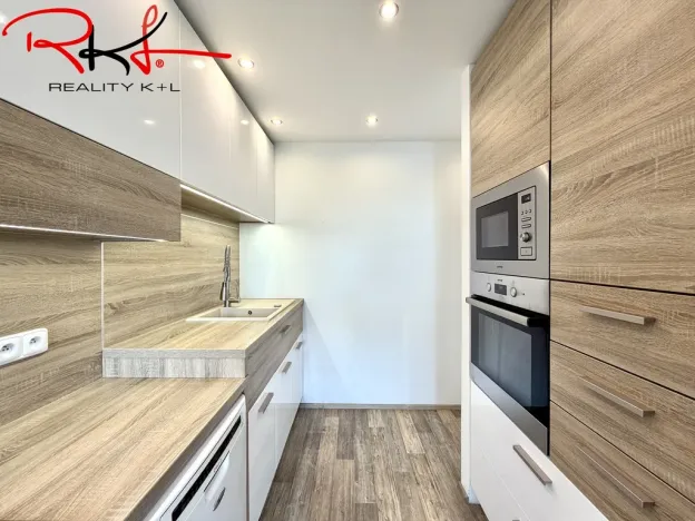 Prodej bytu 3+kk, Praha, U jezera, 73 m2