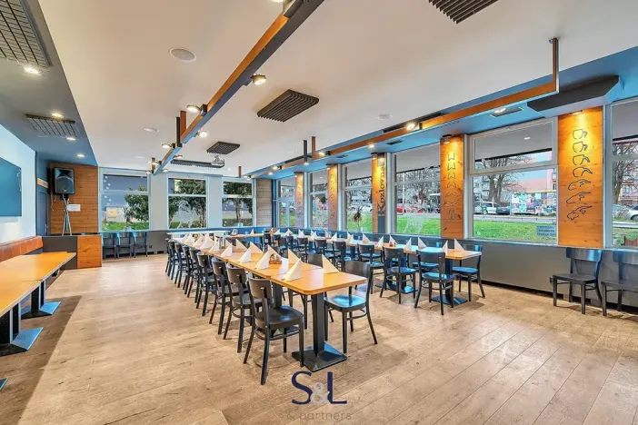 Prodej restaurace, Česká Lípa, Antonína Sovy, 900 m2