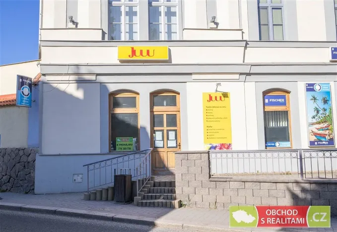 Pronájem obchodního prostoru, Říčany, 17. listopadu, 61 m2