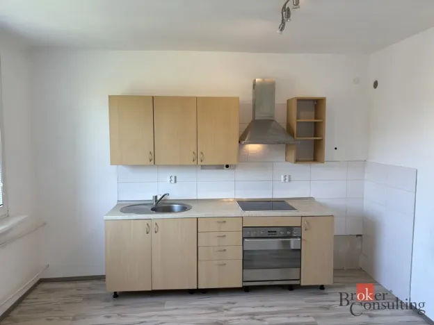 Pronájem bytu 1+1, Cvikov - Cvikov II, Sídliště, 38 m2