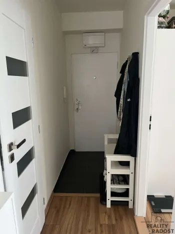 Pronájem bytu 2+kk, Třinec, Seifertova, 50 m2