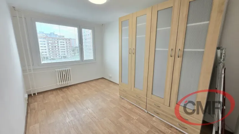 Pronájem bytu 2+kk, Praha, Hněvkovského, 41 m2