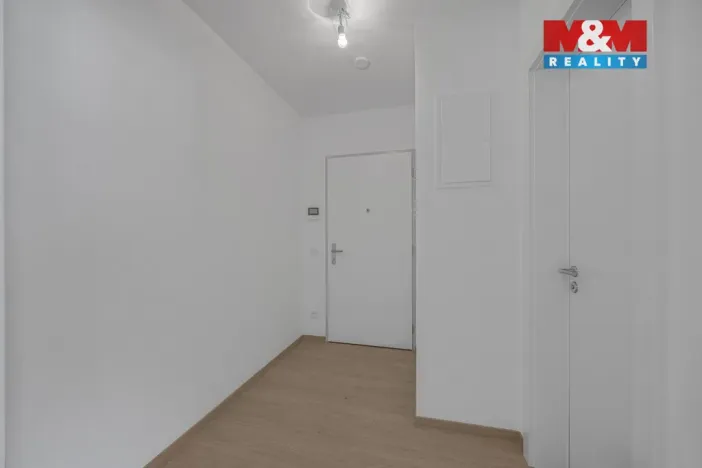Pronájem bytu 1+kk, Praha, 32 m2