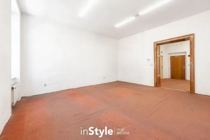 Pronájem kanceláře, Uherské Hradiště, Nádražní, 98 m2