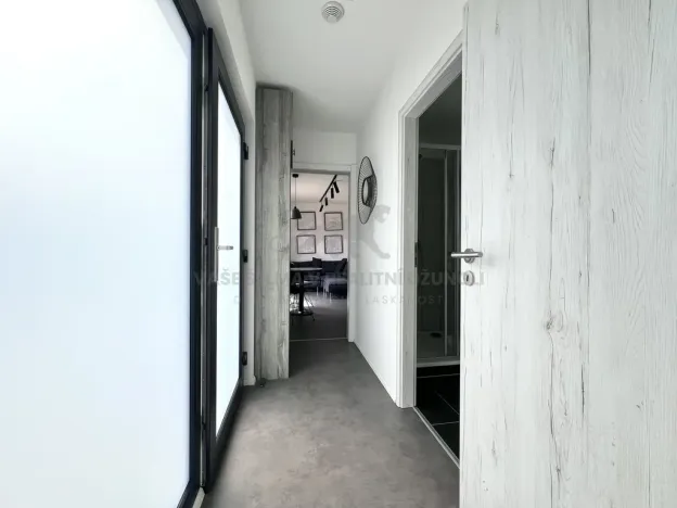 Prodej - jiné, Praha, 26 m2