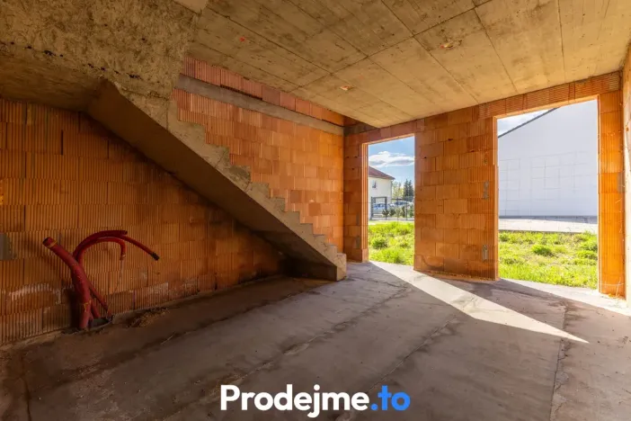 Prodej rodinného domu, Hevlín, 182 m2