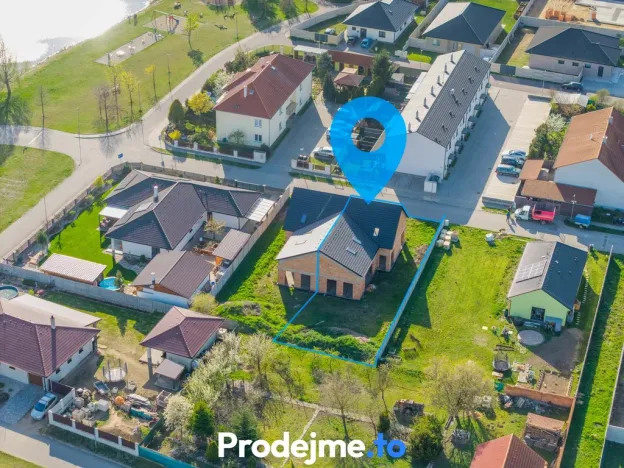 Prodej rodinného domu, Hevlín, 182 m2