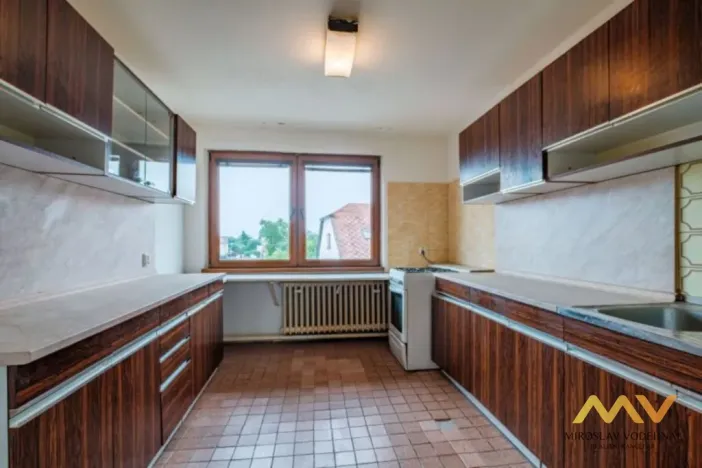 Prodej rodinného domu, Hradec Králové - Kukleny, Zelená, 218 m2