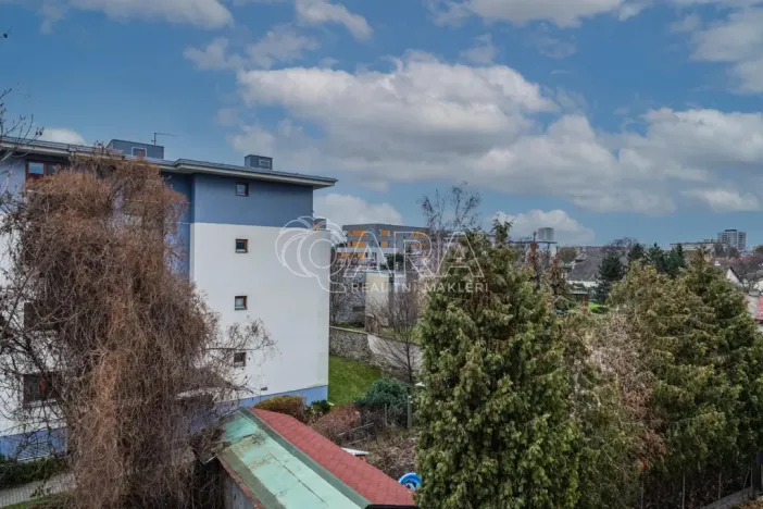 Pronájem bytu 1+kk, Praha - Malešice, U tvrze, 27 m2