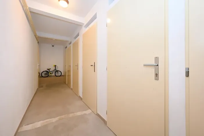 Pronájem bytu 1+kk, Praha - Smíchov, Na Březince, 32 m2
