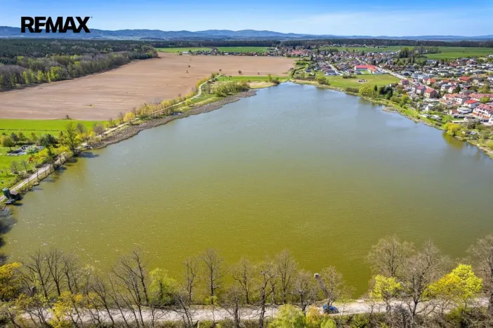 Prodej rodinného domu, Litvínovice, 180 m2