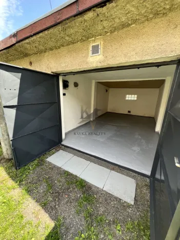 Pronájem garáže, Ostrava, Provozní, 24 m2