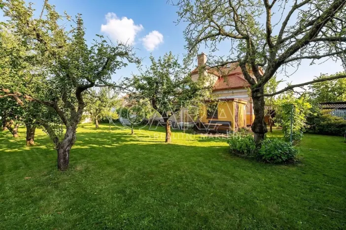 Prodej rodinného domu, Jirny, Čapkova, 150 m2