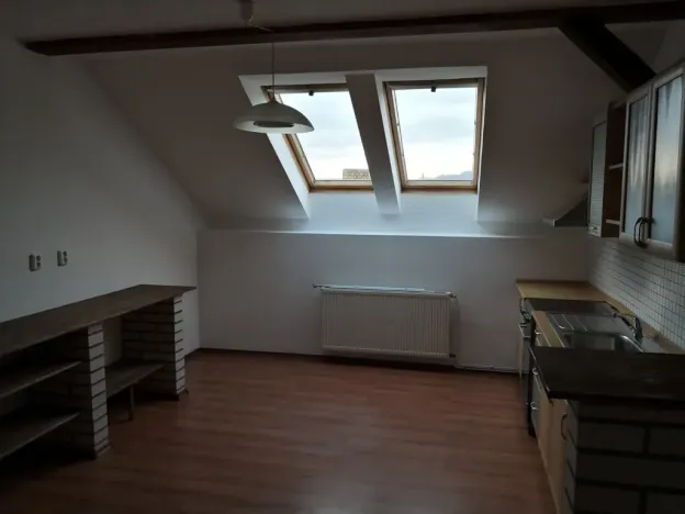 Pronájem bytu 3+1, Děčín - Děčín IV-Podmokly, Čs. legií, 80 m2