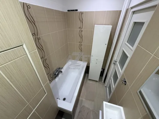 Prodej bytu 2+1, Ostrava - Poruba, Zednická, 51 m2