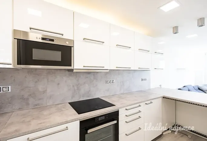 Pronájem bytu 2+kk, Praha - Černý Most, Breitcetlova, 45 m2