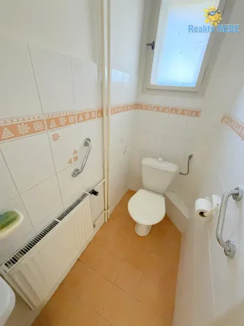 Pronájem rodinného domu, Senohraby, Nad stráněmi, 150 m2