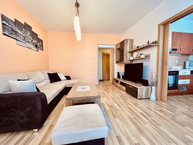 Pronájem bytu 2+1, Zlín, Podlesí V, 52 m2