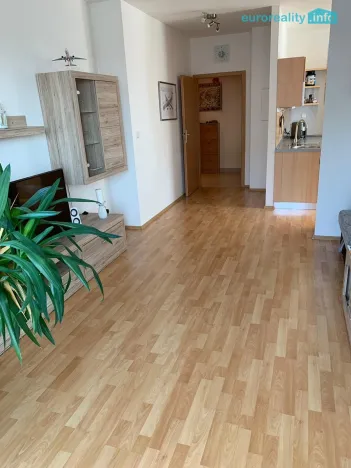 Pronájem bytu 2+kk, Beroun - Beroun-Město, Nad Paloučkem, 58 m2