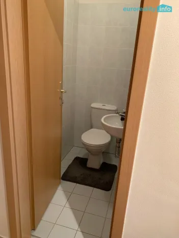 Pronájem bytu 2+kk, Beroun - Beroun-Město, Nad Paloučkem, 58 m2