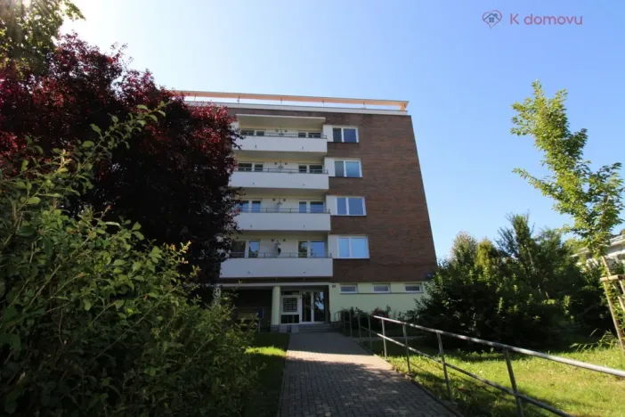 Pronájem bytu 3+1, Zlín - Příluky, Přílucká, 94 m2