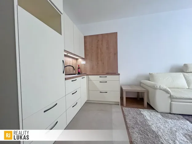 Pronájem bytu 1+kk, Ostrava, Pivovarská, 36 m2