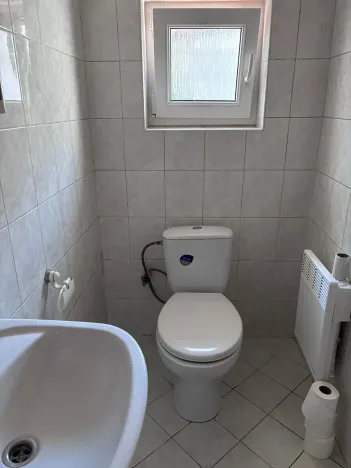 Pronájem rodinného domu, Jesenice, 120 m2