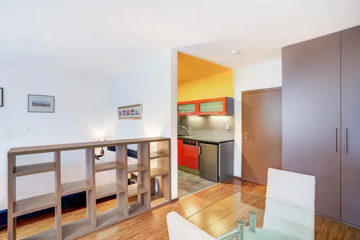 Pronájem bytu 2+kk, Praha - Smíchov, Staropramenná, 53 m2